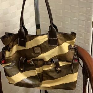 Dooney and Bourke satchel